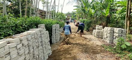 Kegiatan Pembangunan Paving Jalan Dana Desa Tahun 2020